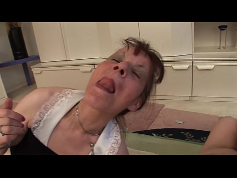 ❤️ Twee oma's en een opa hebben een triootje ❌ Porno vk at us ❌