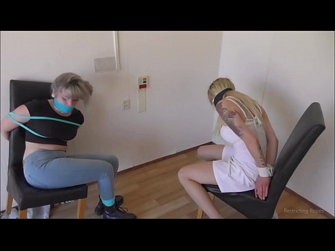 ❤️ Verslaafd / vastgebonden en de mond gesnoerd / jonkvrouw in nood ❌ Porno vk at us ❌
