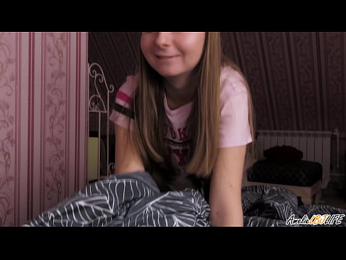 ❤️ Blondie zuigt haar BFF's diep en krijgt Cum in haar mond ❌ Porno vk at us ❌